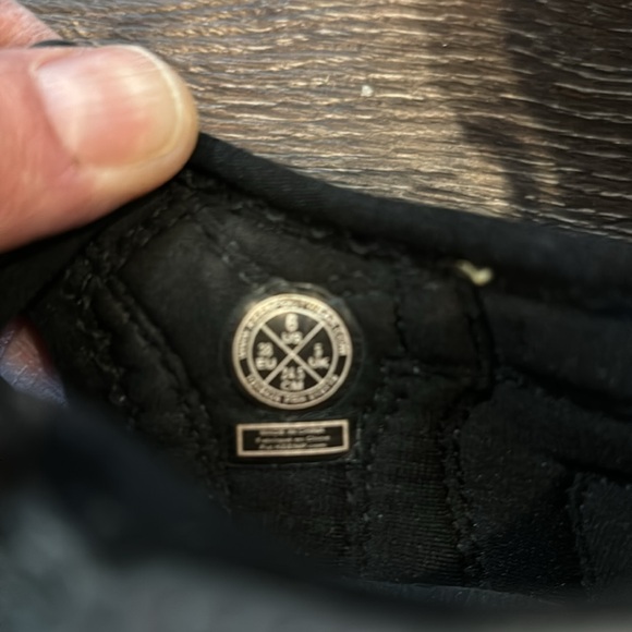 Keen sandals - Picture 3 of 3